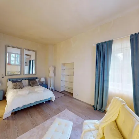 Passerini By Florence Sweet Homes *